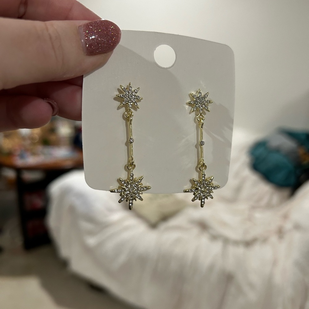 Dangling Star Earrings - Picture 7 of 7